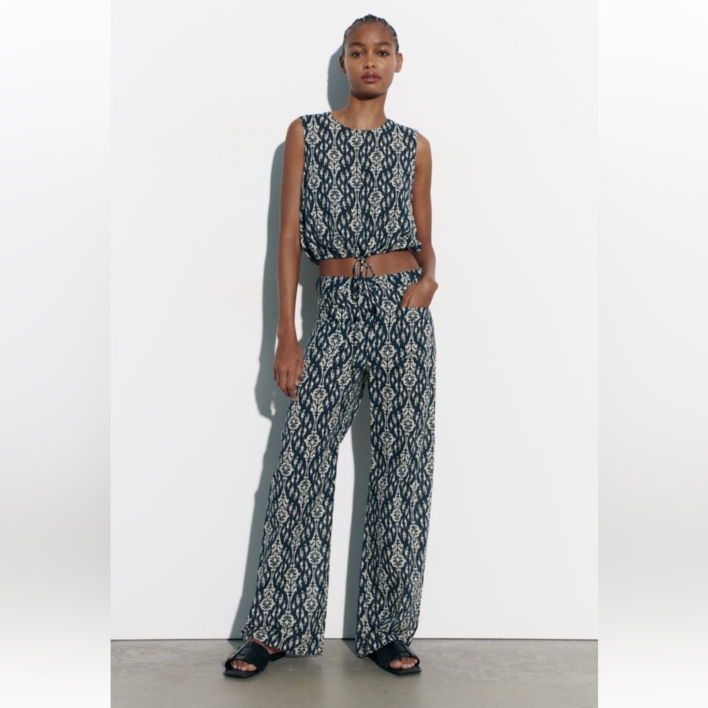 Zara printed tie top